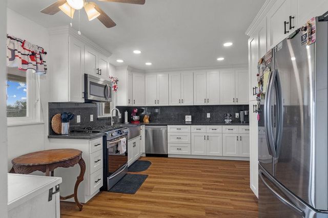 5700 Leonardini Rd, Stockton, CA 95215