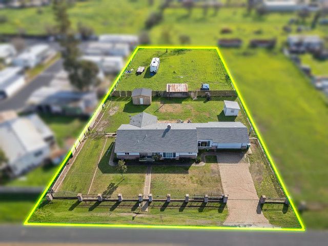 5700 Leonardini Rd, Stockton, CA 95215