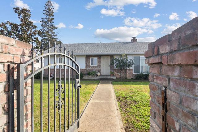 5700 Leonardini Rd, Stockton, CA 95215