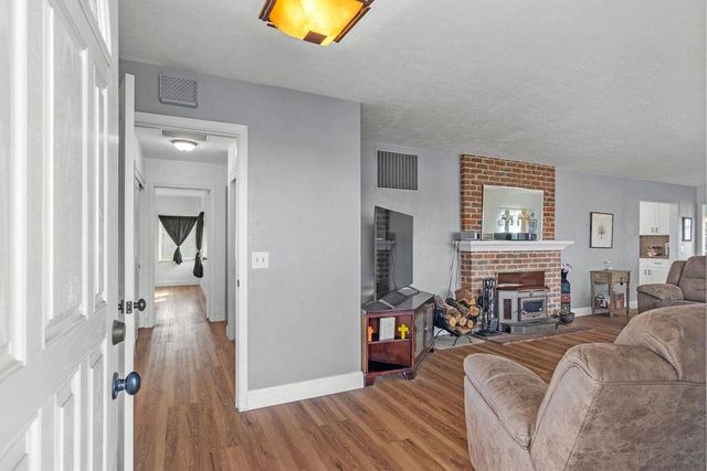 5700 Leonardini Rd, Stockton, CA 95215