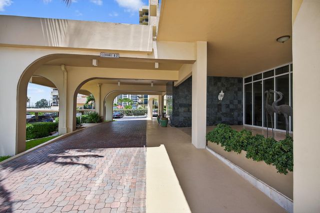 5440 N Ocean Drive 607, Singer Island, FL 33404