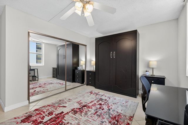 5440 N Ocean Drive 607, Singer Island, FL 33404