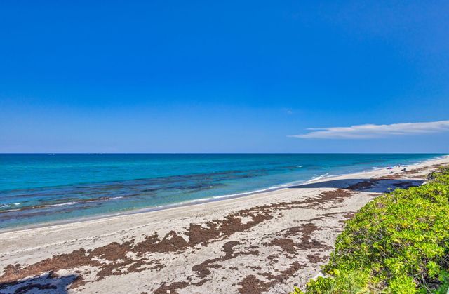 5440 N Ocean Drive 607, Singer Island, FL 33404