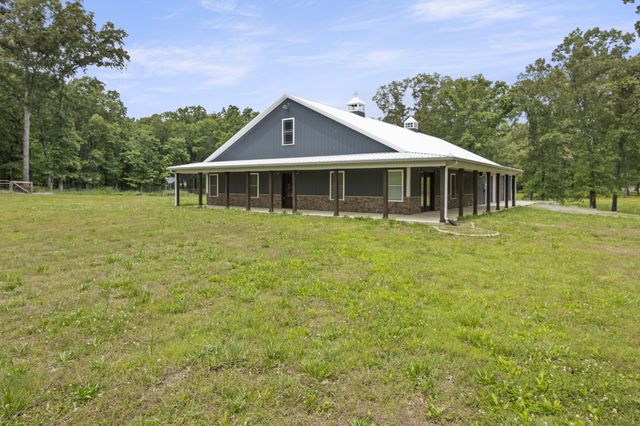 311 Nash Ln, Estill Springs, TN 37330