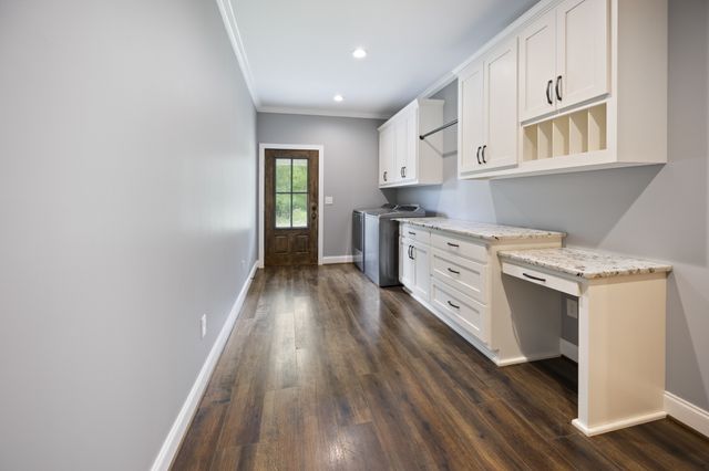 311 Nash Ln, Estill Springs, TN 37330