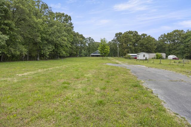 311 Nash Ln, Estill Springs, TN 37330