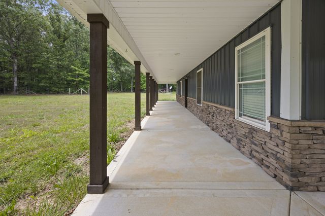 311 Nash Ln, Estill Springs, TN 37330