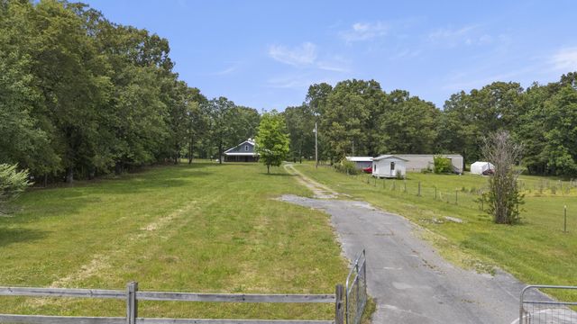 311 Nash Ln, Estill Springs, TN 37330