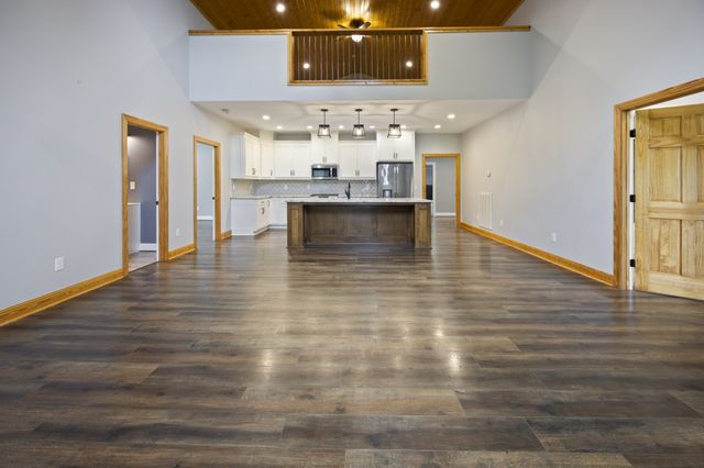 311 Nash Ln, Estill Springs, TN 37330