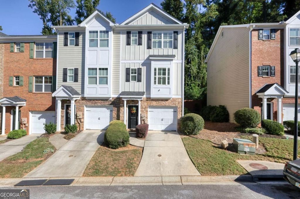 3052 Lauren Parc Road, Decatur, GA 30032 — exterior