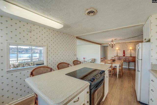 517 Hickory Circle, Leesville, SC 29070