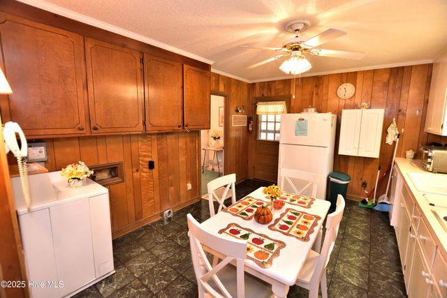 37 Wimberly Avenue, Rocky Mount, NC 27804