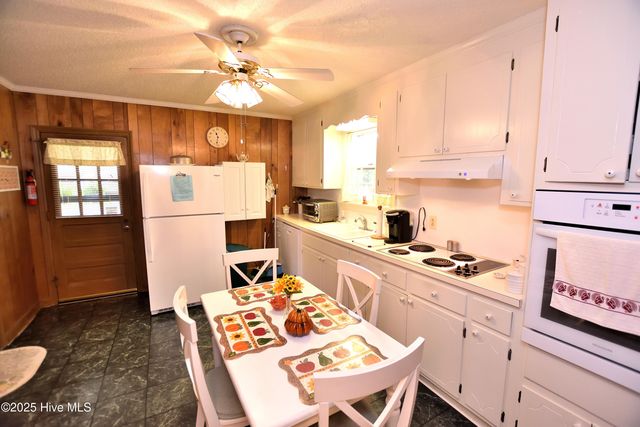 37 Wimberly Avenue, Rocky Mount, NC 27804