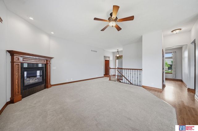 9403 S 28th Street, Lincoln, NE 68516