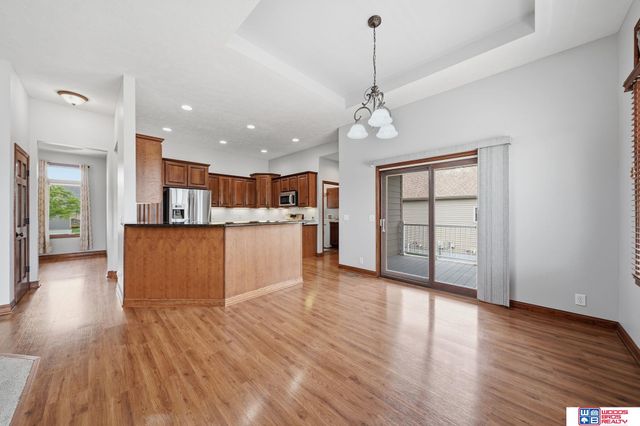 9403 S 28th Street, Lincoln, NE 68516