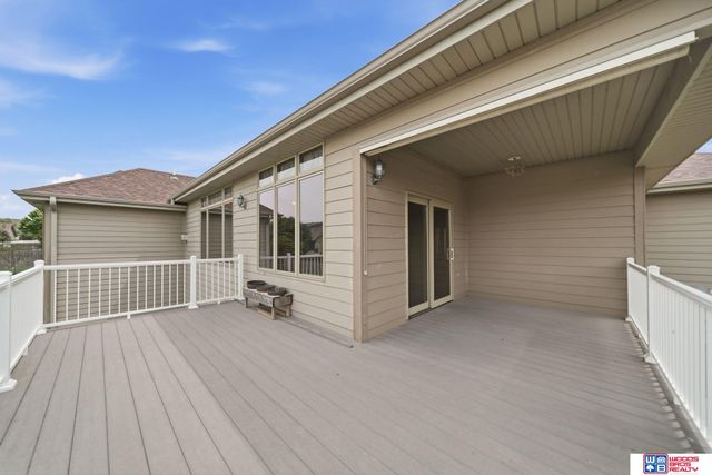 9403 S 28th Street, Lincoln, NE 68516