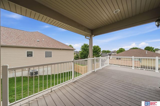 9403 S 28th Street, Lincoln, NE 68516