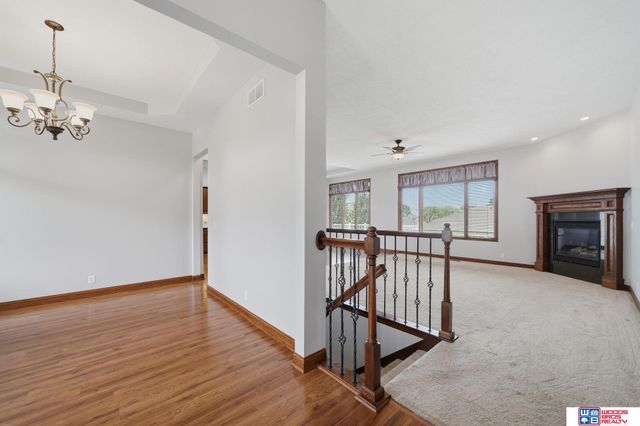 9403 S 28th Street, Lincoln, NE 68516