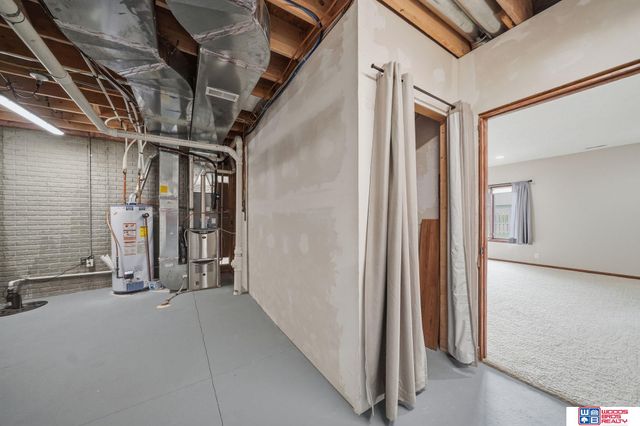 9403 S 28th Street, Lincoln, NE 68516