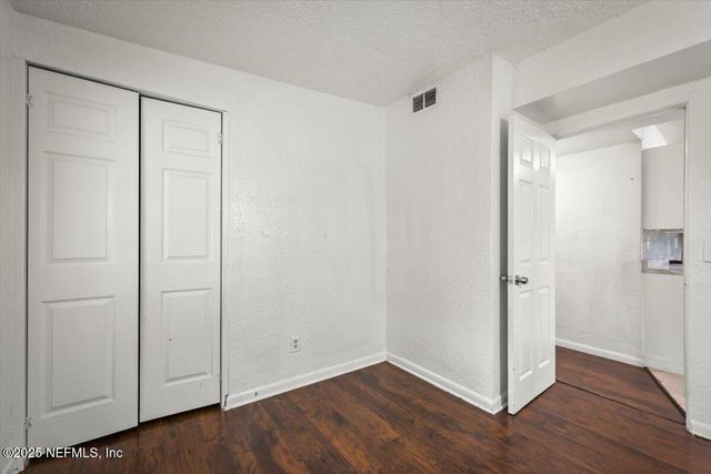 6601 CLEVELAND Road, Jacksonville, FL 32209