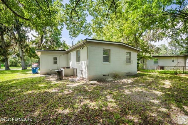 6601 CLEVELAND Road, Jacksonville, FL 32209