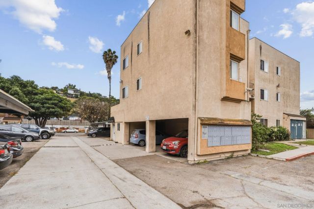 6434 Akins Ave 512, San Diego, CA 92114