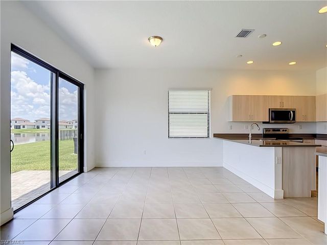 5669 Cerva LN, Ave Maria, FL 34142