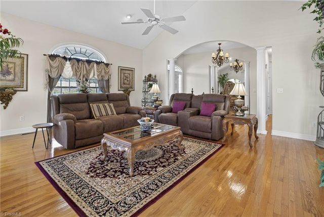 8939 New Hope Road, Denton, NC 27239