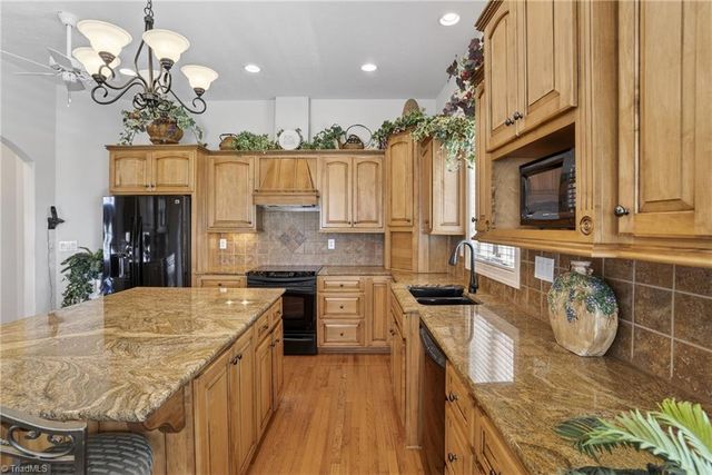 8939 New Hope Road, Denton, NC 27239