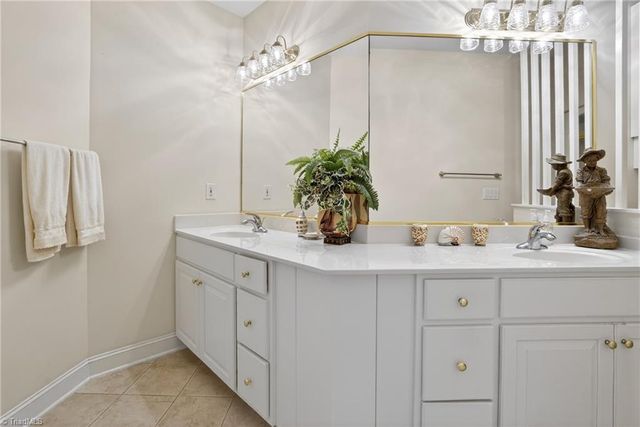 8939 New Hope Road, Denton, NC 27239