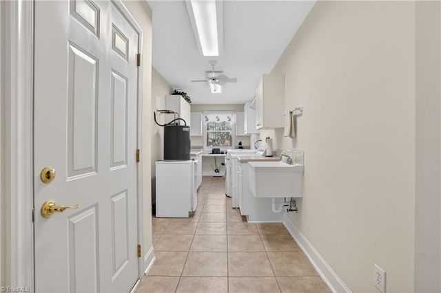 8939 New Hope Road, Denton, NC 27239