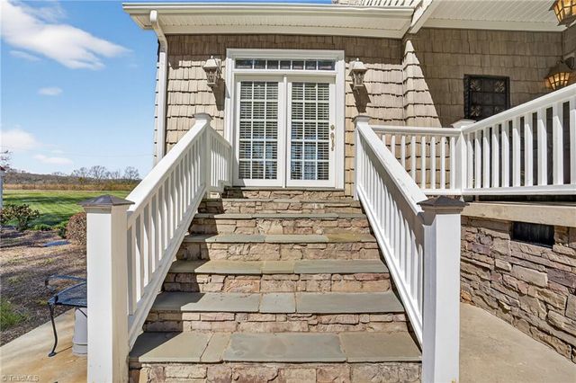 8939 New Hope Road, Denton, NC 27239