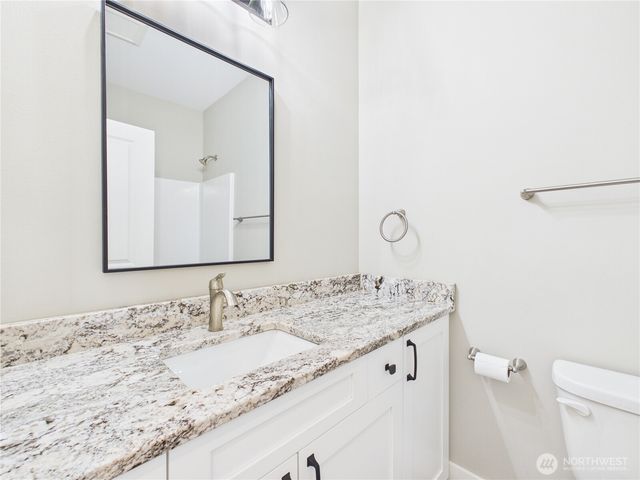 925 N Macaw Avenue, East Wenatchee, WA 98802