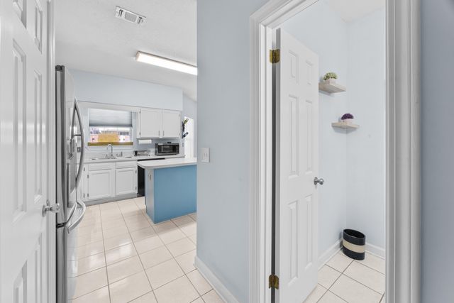 2809 Lee Trevino Court, Shalimar, FL 32579