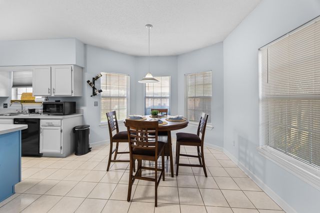 2809 Lee Trevino Court, Shalimar, FL 32579