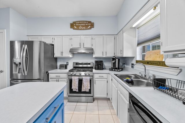 2809 Lee Trevino Court, Shalimar, FL 32579