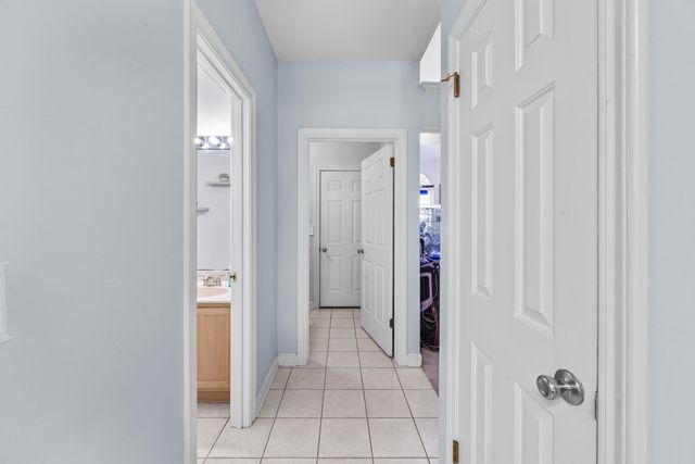 2809 Lee Trevino Court, Shalimar, FL 32579