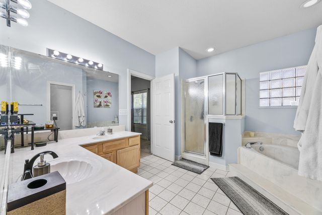 2809 Lee Trevino Court, Shalimar, FL 32579