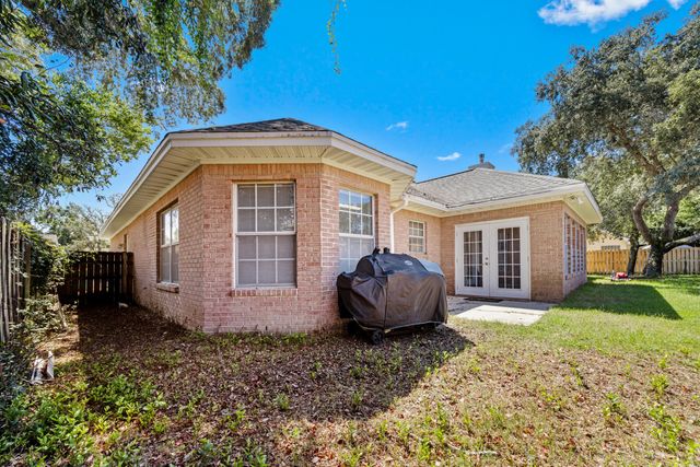 2809 Lee Trevino Court, Shalimar, FL 32579