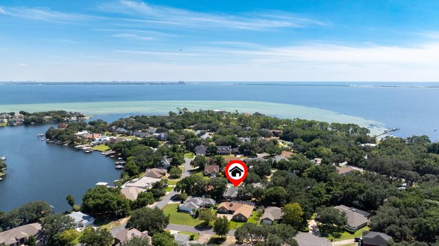 2809 Lee Trevino Court, Shalimar, FL 32579