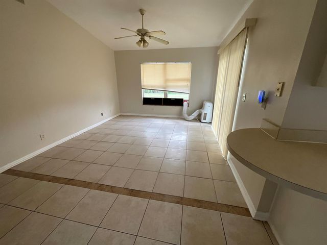 1002 SW Romaine Lane, Port St Lucie, FL 34953