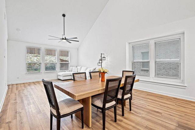 3952 Oak Creek Circle, Denison, TX 75020