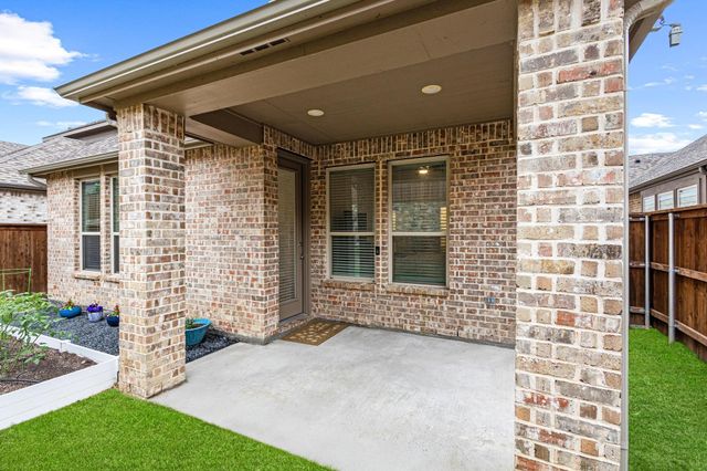 3952 Oak Creek Circle, Denison, TX 75020