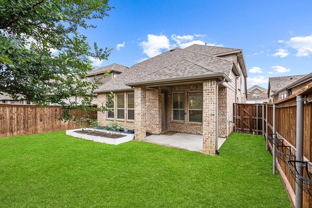 3952 Oak Creek Circle, Denison, TX 75020