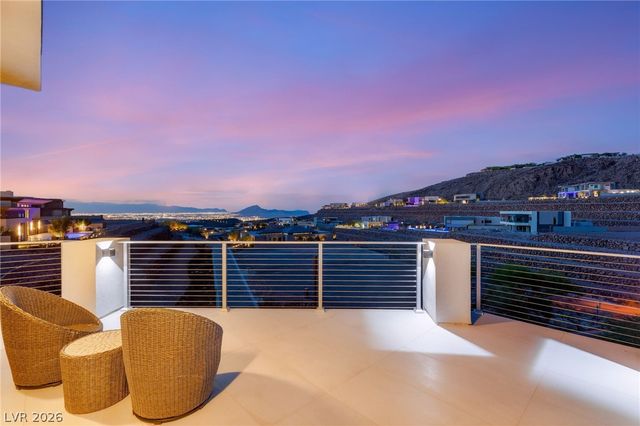 14 SANCTUARY PEAK Court, Henderson, NV 89012