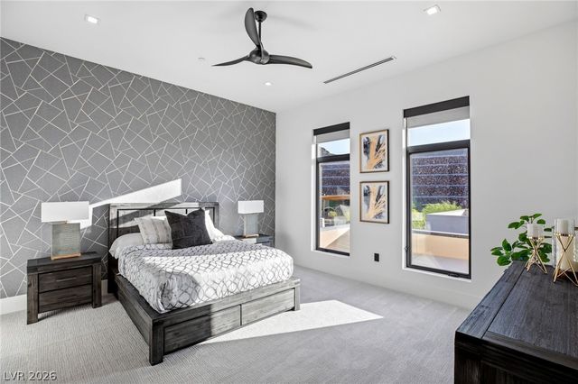 14 SANCTUARY PEAK Court, Henderson, NV 89012