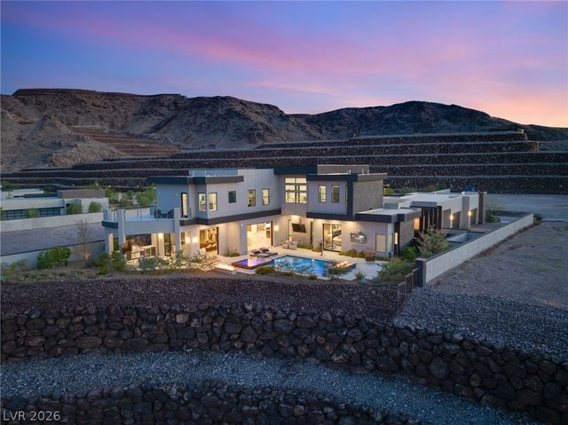 14 SANCTUARY PEAK Court, Henderson, NV 89012