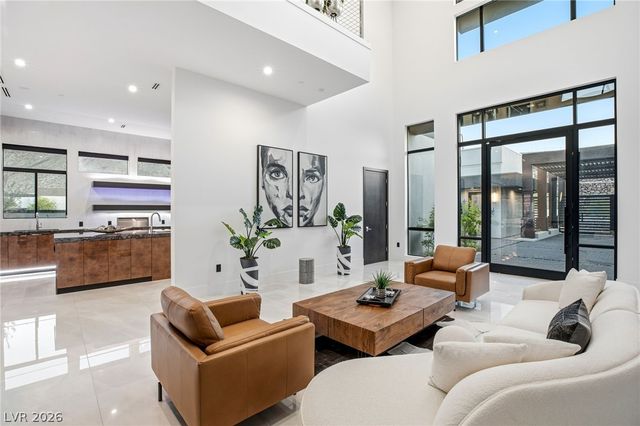 14 SANCTUARY PEAK Court, Henderson, NV 89012