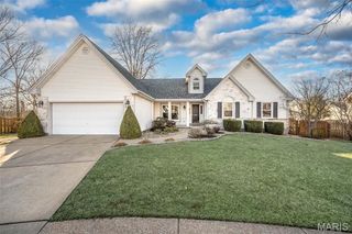 6843 Coffee Springs Drive S, St Louis, MO 63129