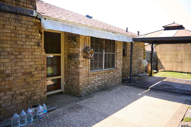 5505 Nimitz St, Tyler, TX 75704